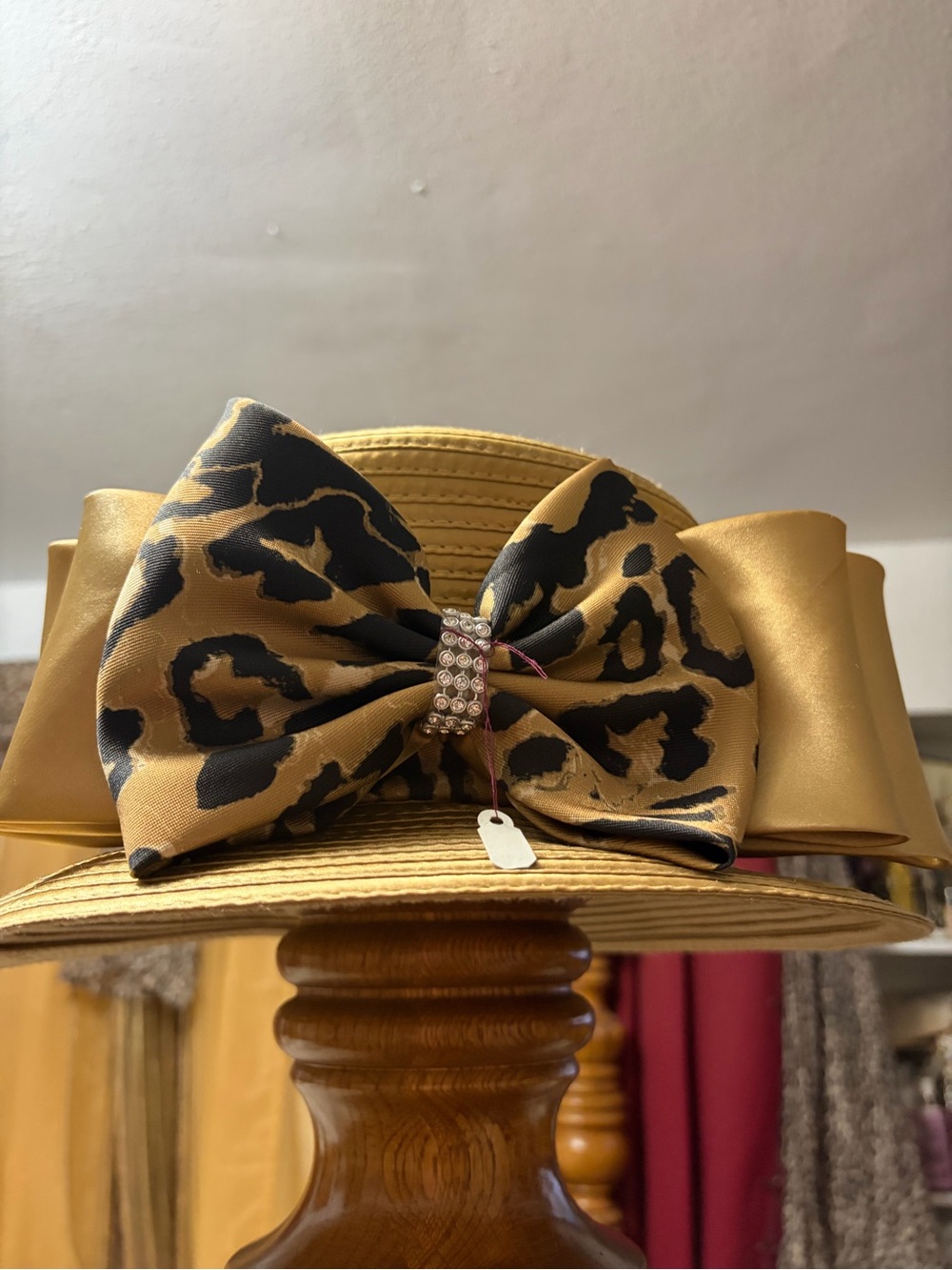 Ashro Gold Leopard Bow Straw Hat